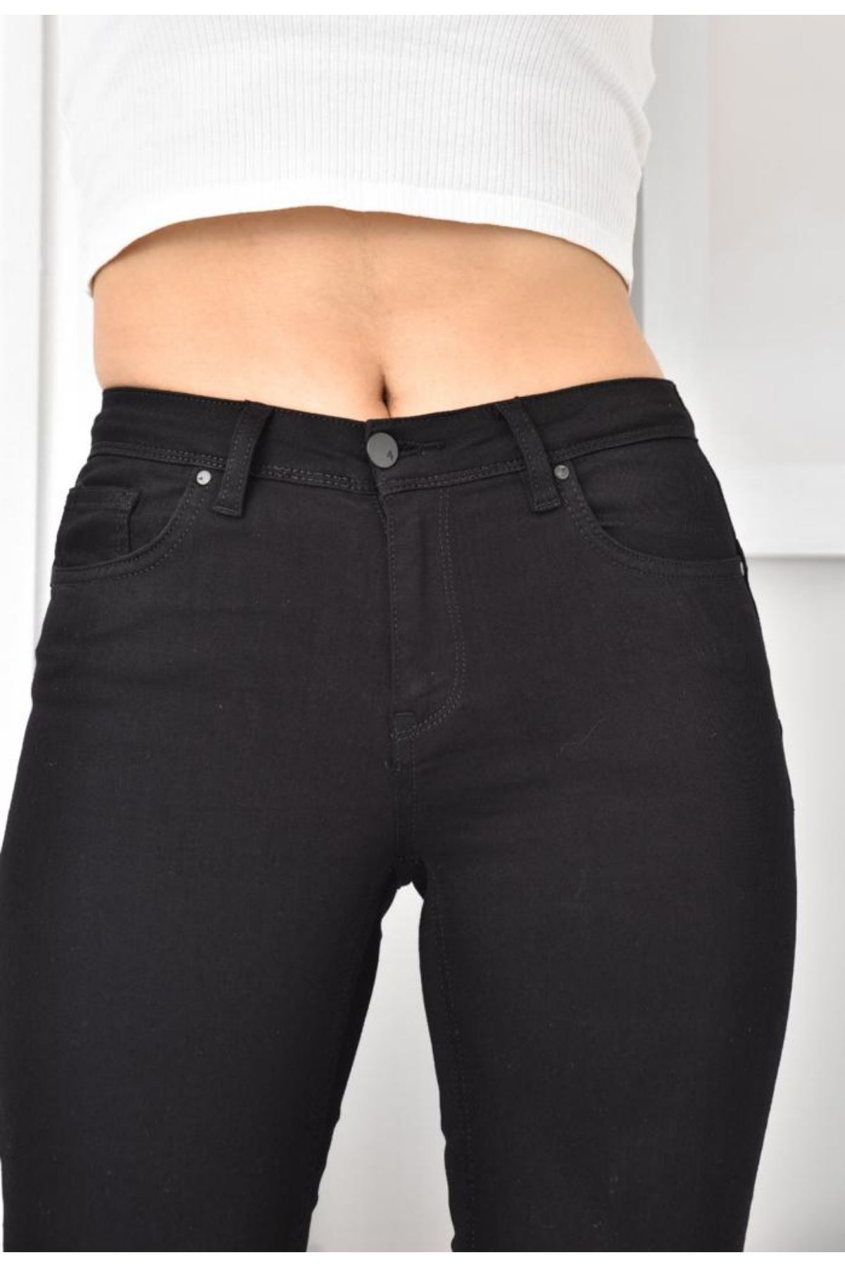 Giyinsen Kadın Siyah Jean Pantolon - 23YD52001049