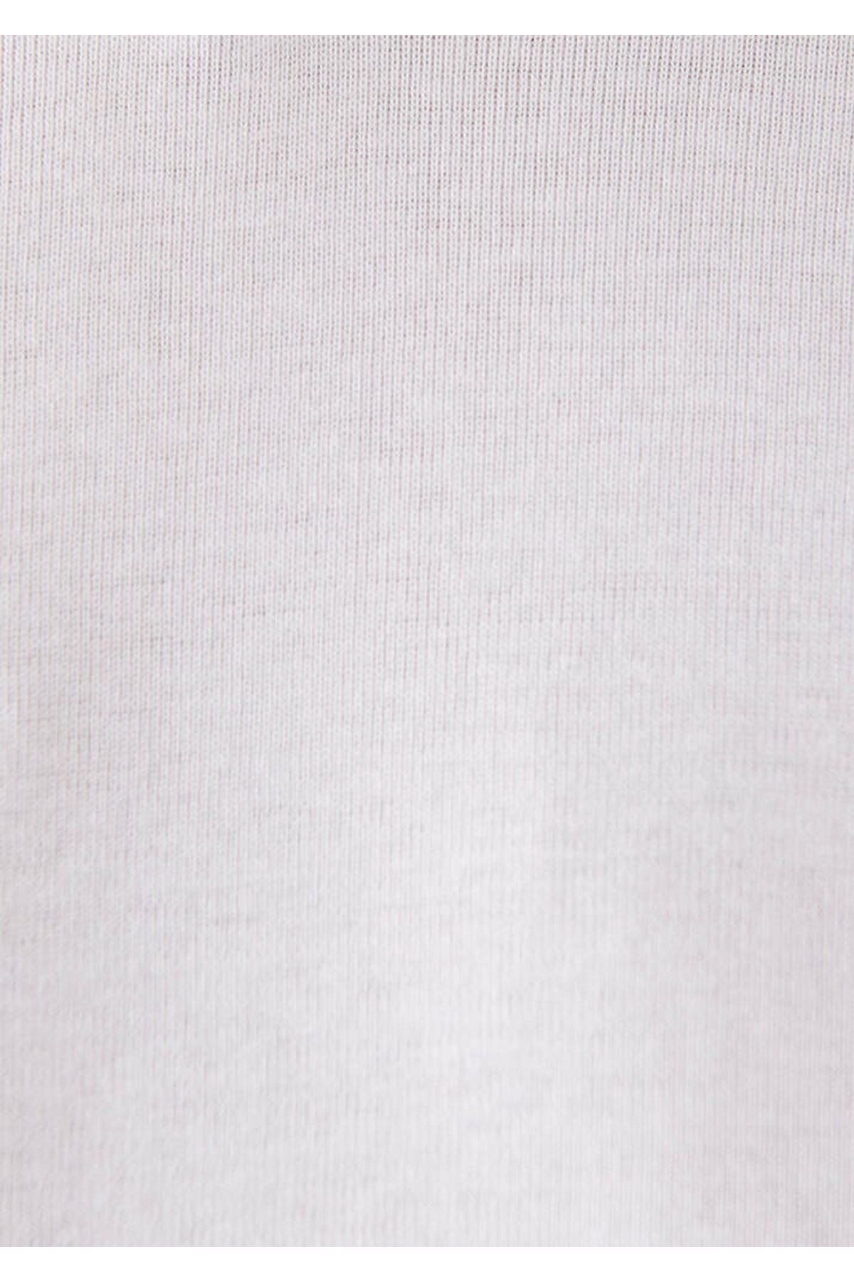 V Yaka Mavi Erkek Beyaz Tişört - M063748-620