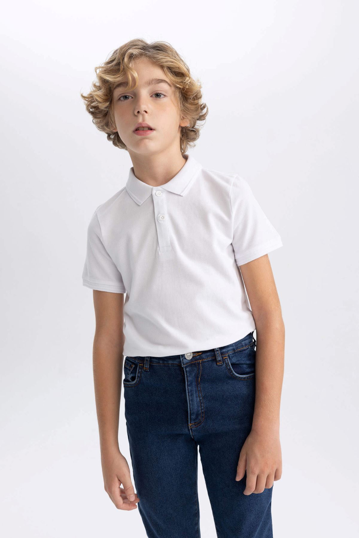 Defacto Erkek Çocuk Beyaz Tişört - K1689A6/WT34