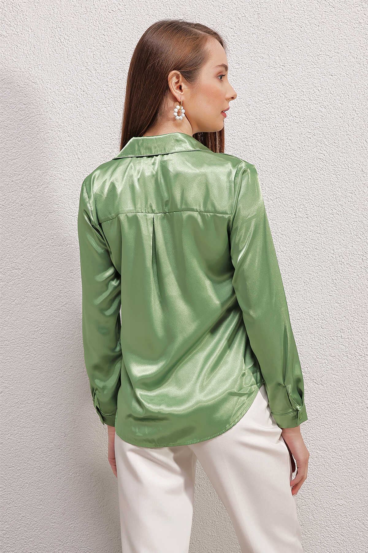 Giyinsen Kadın Yeşil Gömlek - 24YM21000014