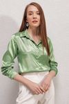 Giyinsen Kadın Yeşil Gömlek - 24YM21000014
