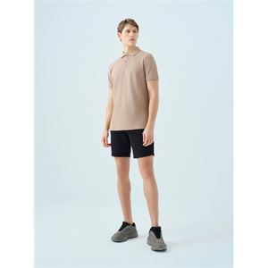 ep69gy106016_c022_2.jpg