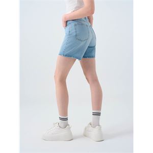 ep69gy106095_c046_4.jpg