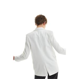 ew68gy108762_c023_4.jpg